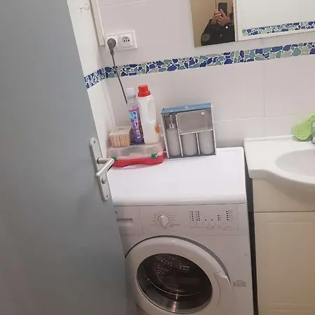 Du Mole Apartment